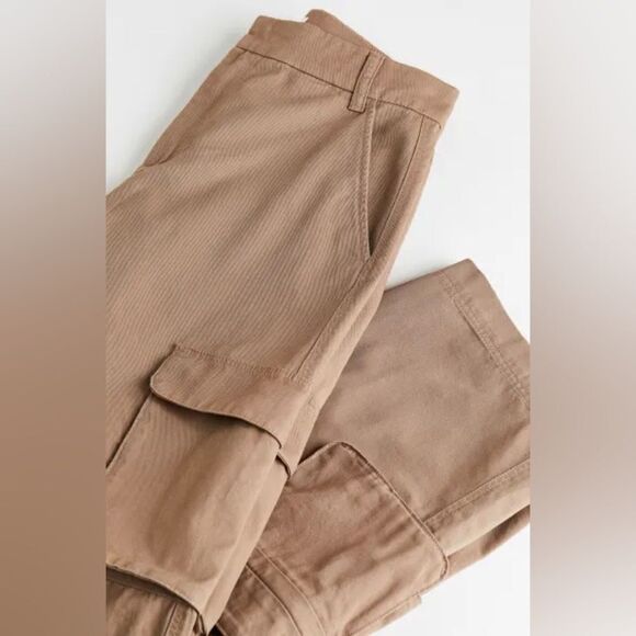 H&M New Straight Multi Pocket Pants - Picture 4 of 7